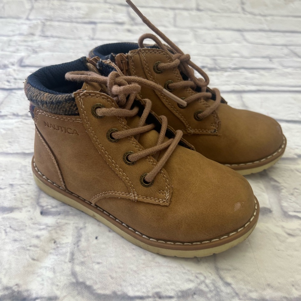 Nautica Brown Ankle Boots Casual Work Style. SIZE‎ 11